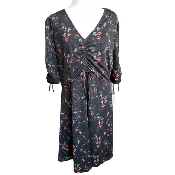 LC Lauren Conrad Dresses & Skirts - NWT LC Lauren Conrad Dress XXL